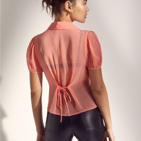 Aritzia Wilfred Madeleine coral pink sheer button down blouse XS like new - Picture 2 of 6